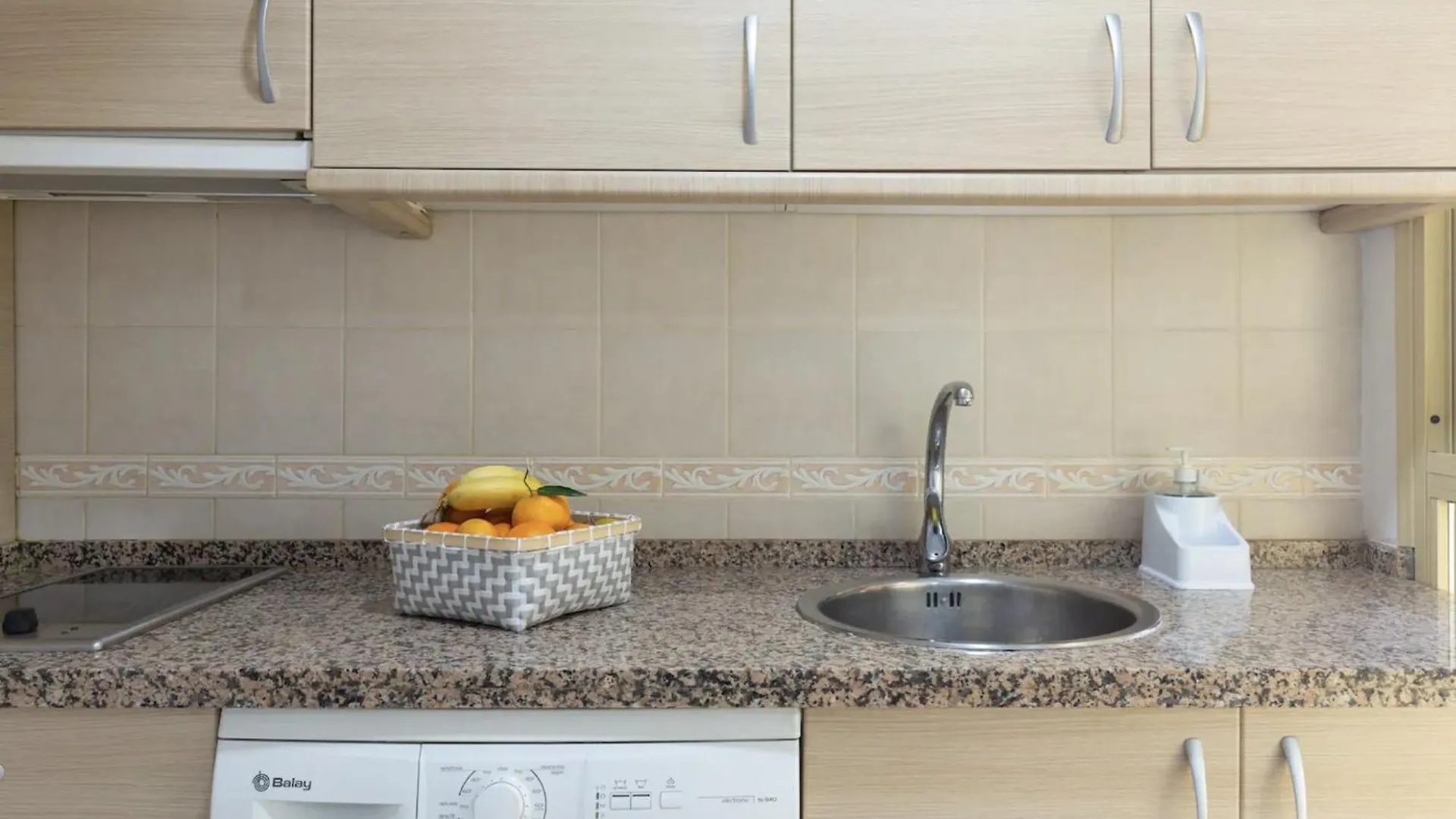 Apartment Precioso Estudio En El Centro De Torremolinos Spain